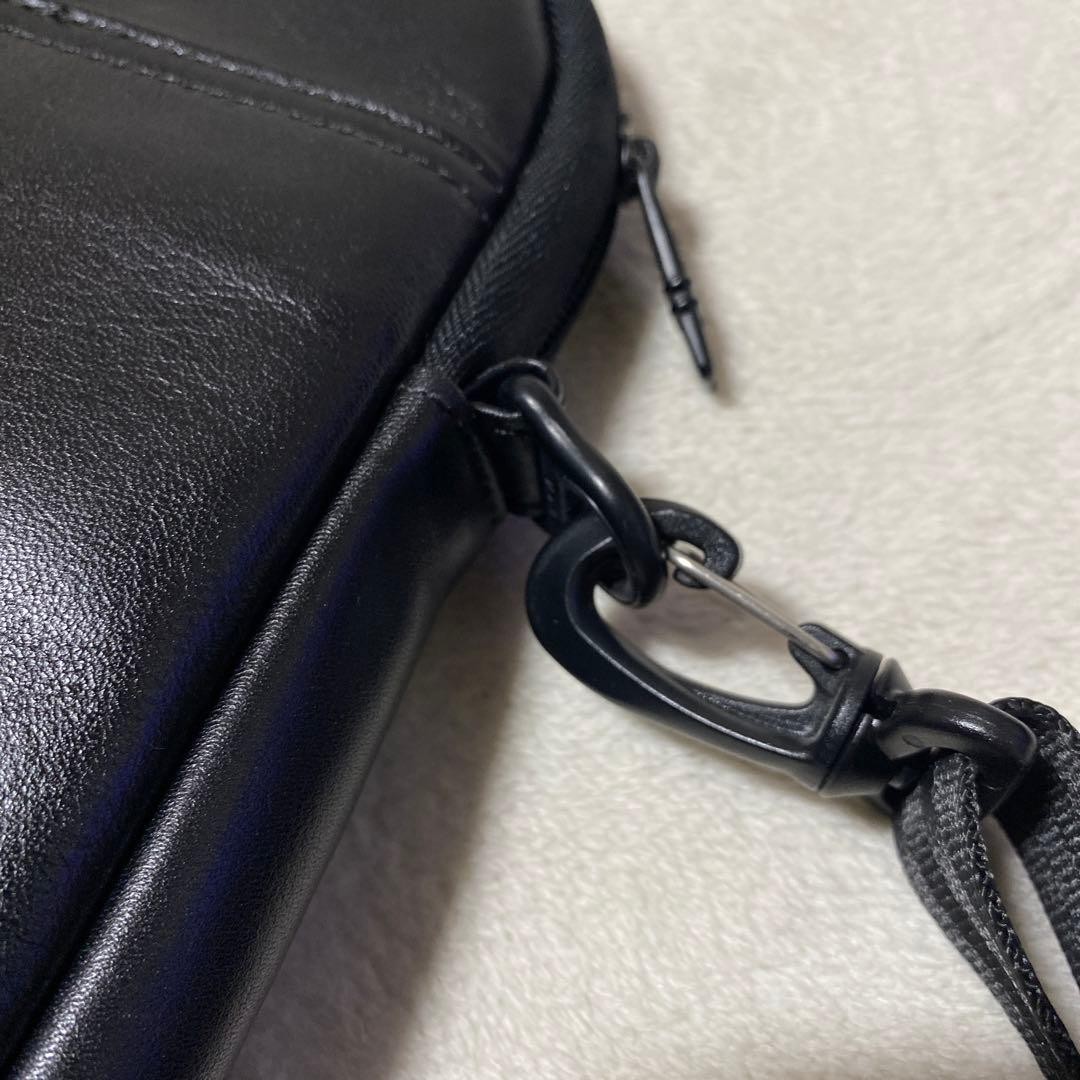 Tumi Leather Carry On Bag Briefcase PC Sleeve 43cmx32cm 17x13in Black