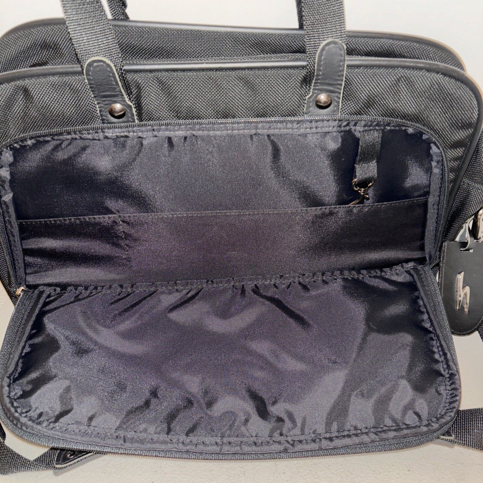 Hartmann Luggage Black Messenger Bag with Leather Accents 15” X 11.25” X 6.5”EUC