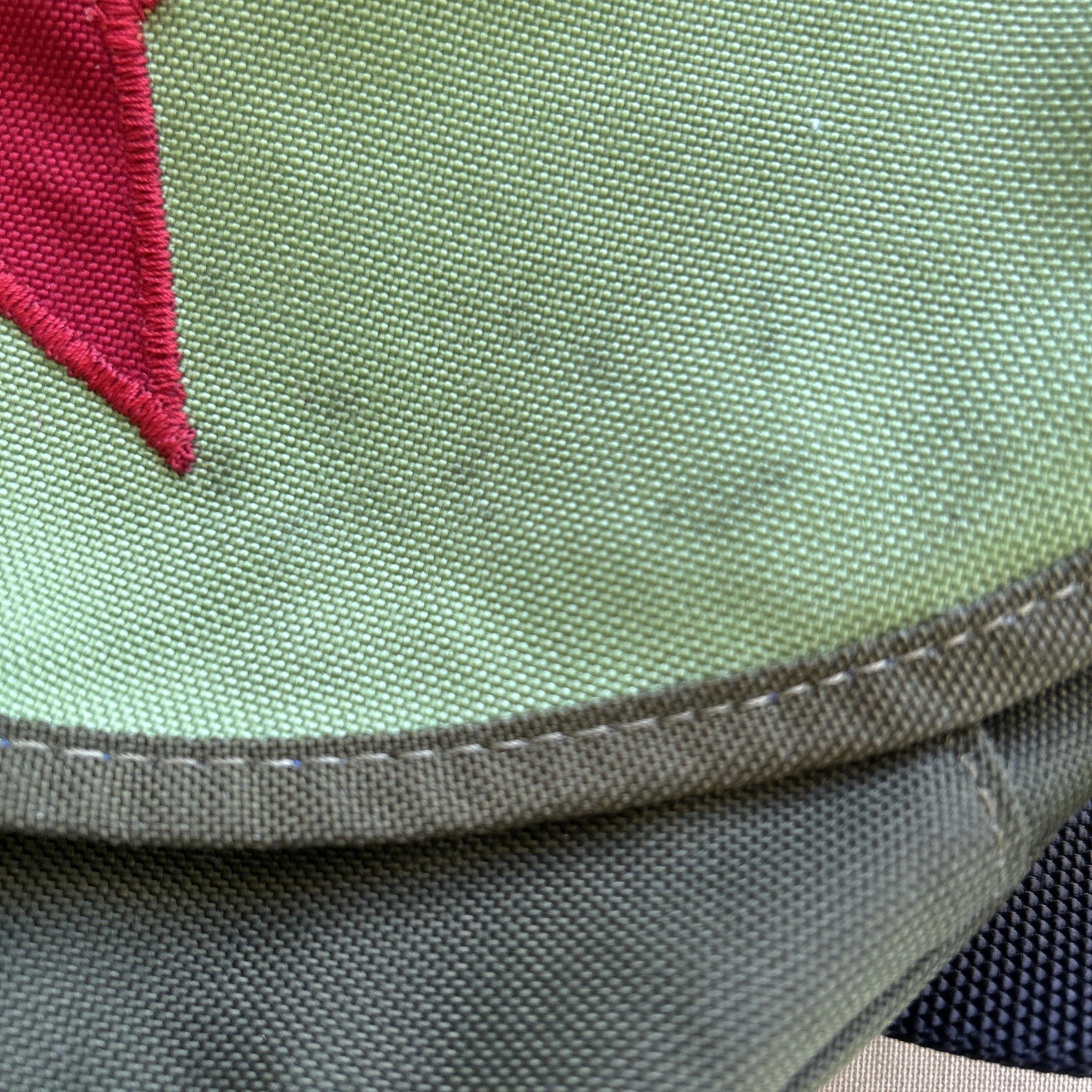 Crumpler Crossbody Messenger Bag MAX RED STAR Green Olive Green Black