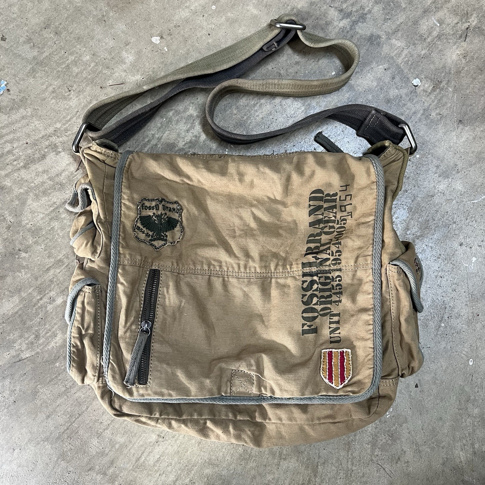 VTG Fossil Brand Messenger Bag Y2K Canvas Crossbody Patches Distressed Utility