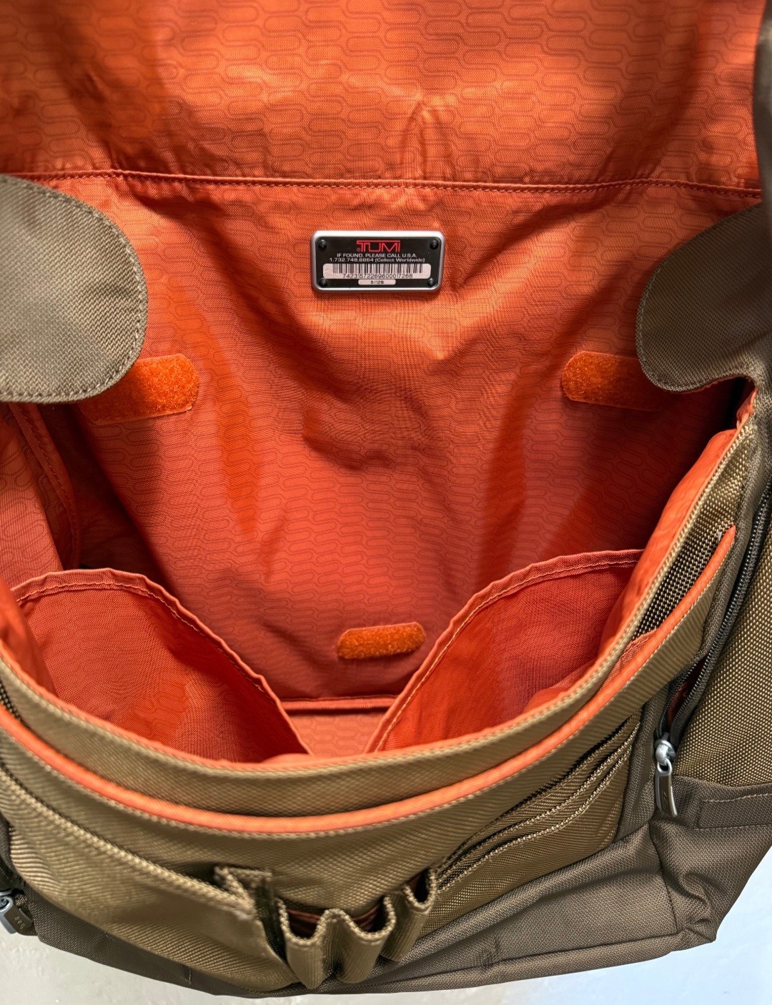 Tumi-T-Tech #5112B Messenger Bag Travel Shoulder Carrier Brown