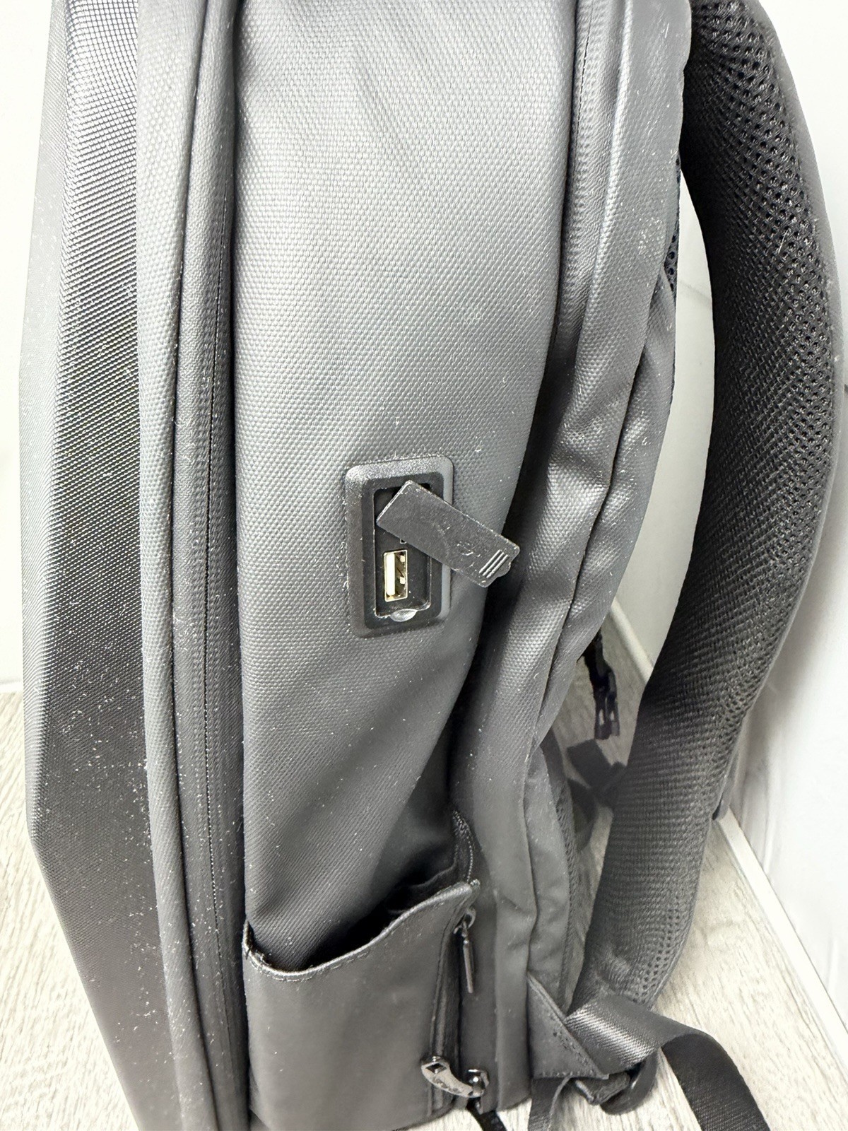 FENRUIEN 17.3-Inch Hard Shell Laptop Backpack,Anti-Theft Waterproof Travel Men