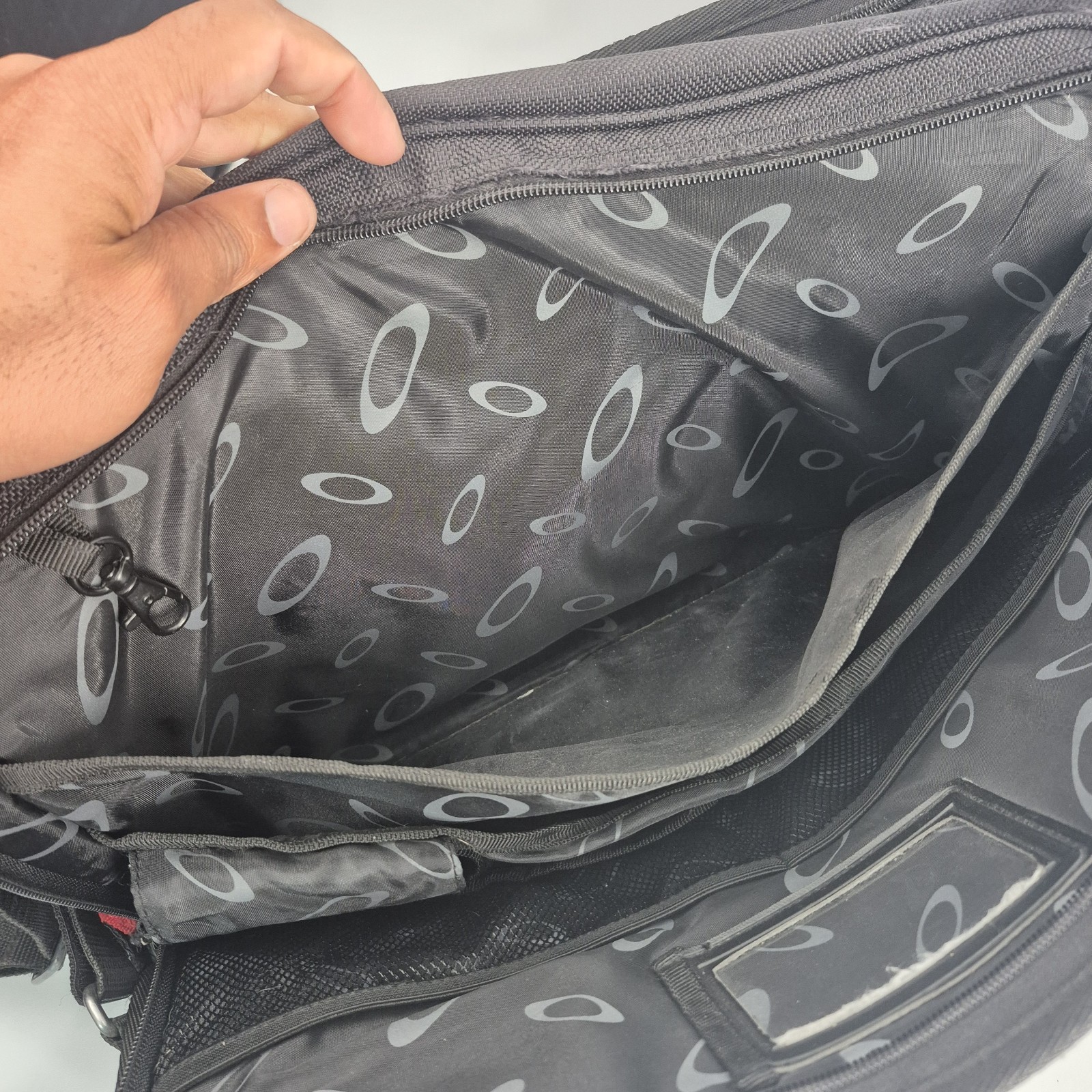 Oakley Tactical Field Gear AP Bag SI Briefcase Laptop Messenger Day Pack