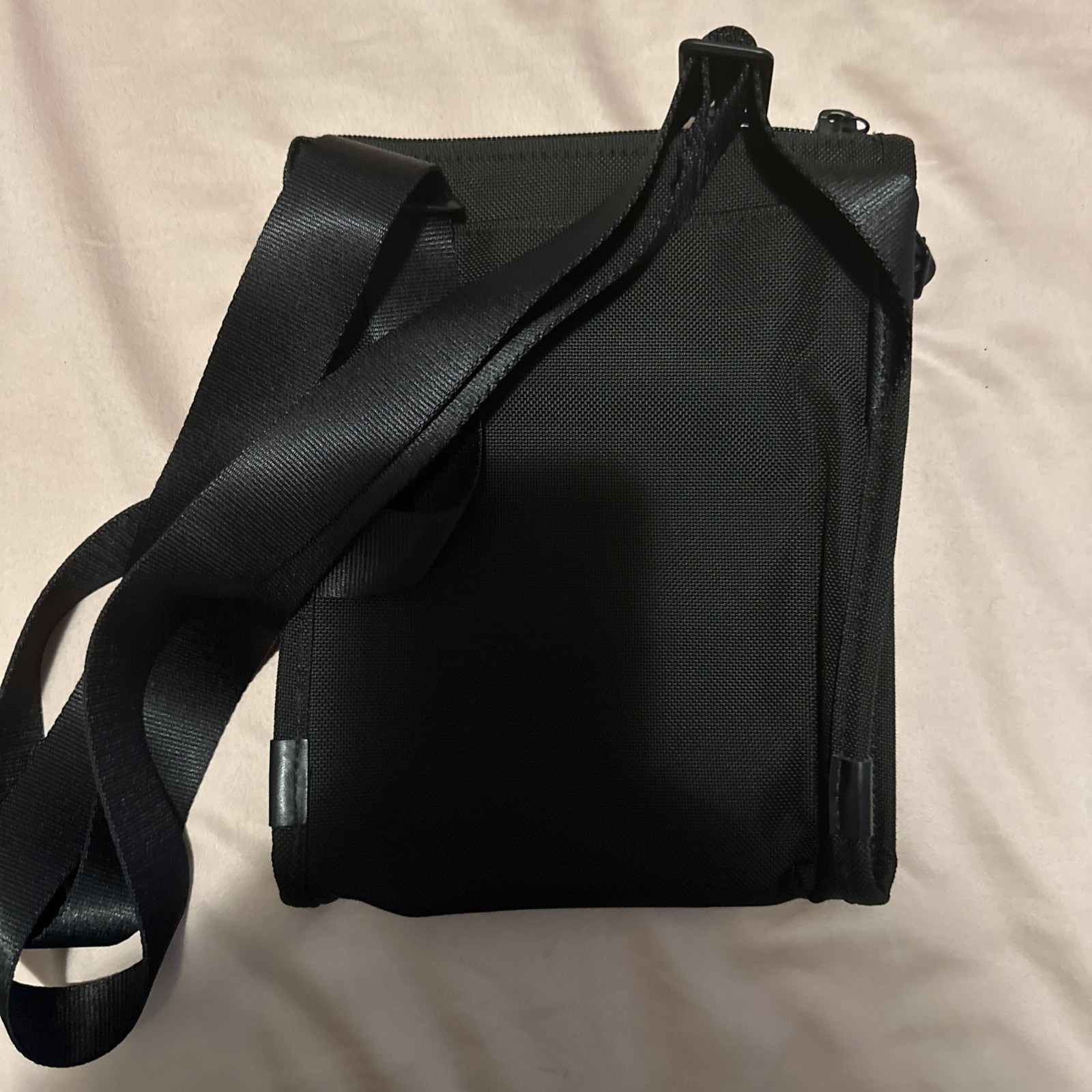 TUMI Alpha 3 Pocket Bag Small Black Crossbody Shoulder Travel Bag