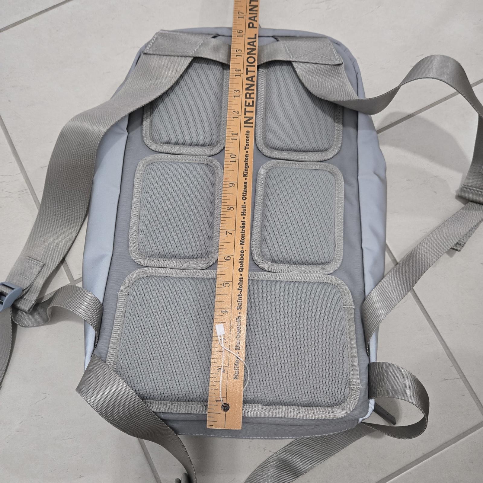 Rapha Travel Backpack Reflective Matte Gray 25L Waterproof Rain Cover Laptop Bag