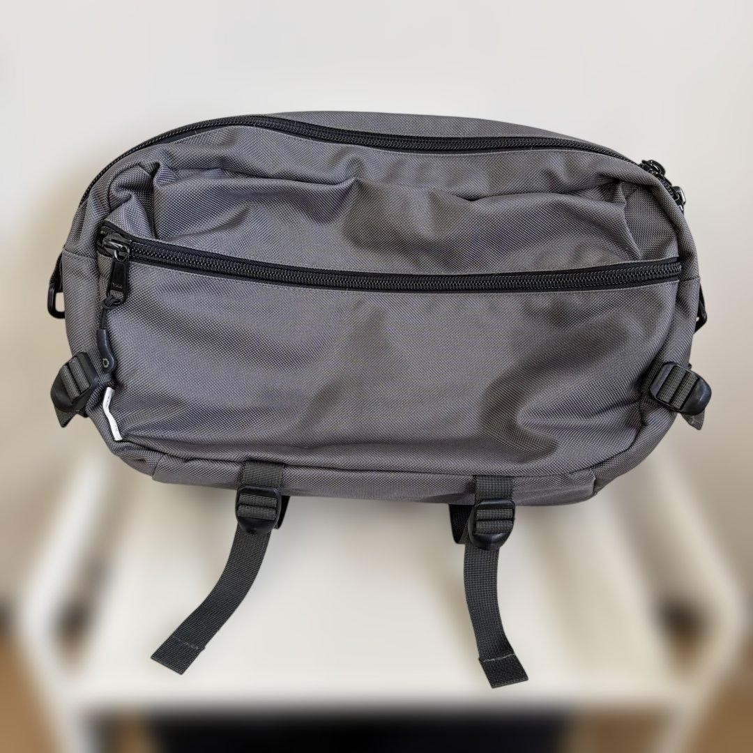 Dsptch Sling P Crossbody Bag