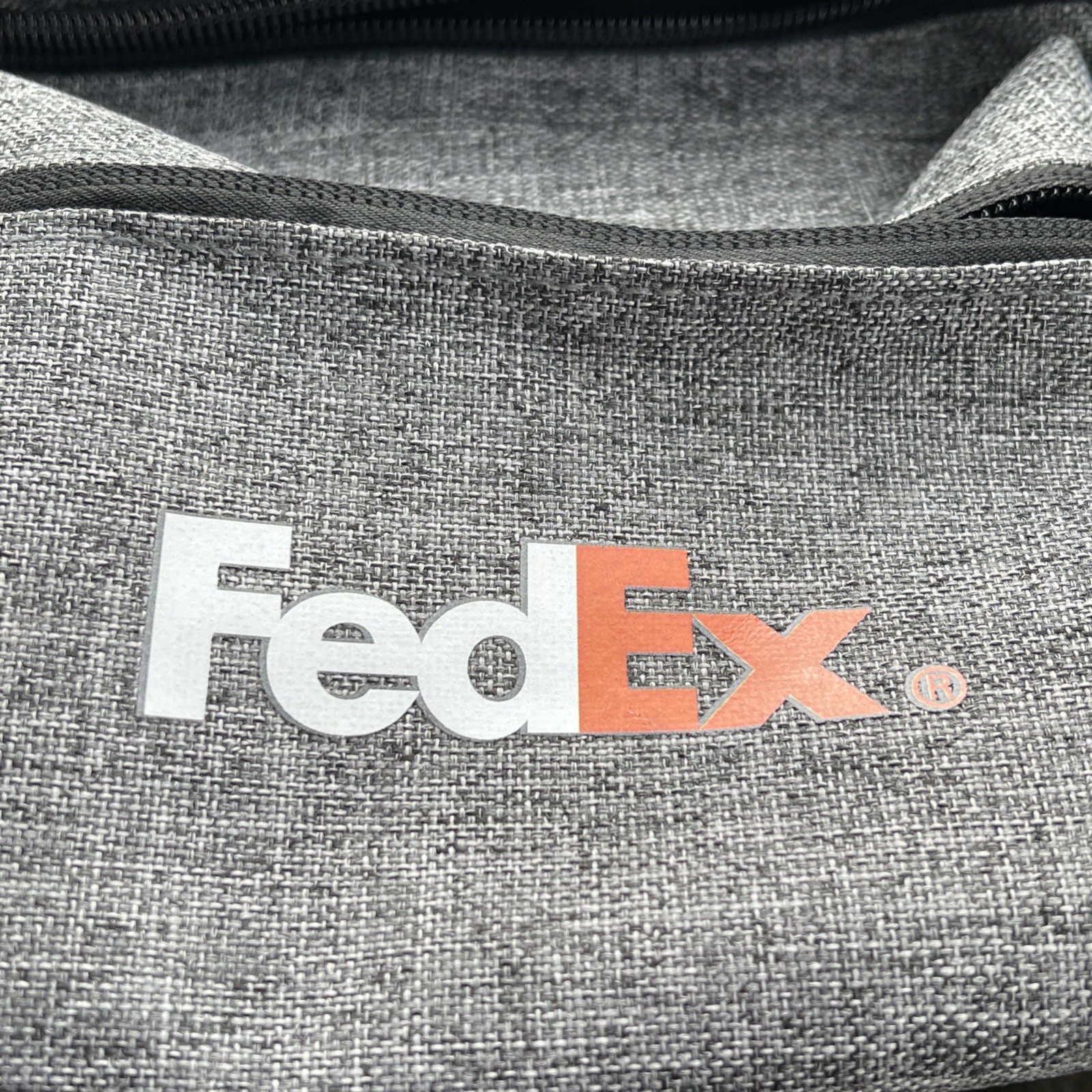FedEx Branded Gray Fanny Pack / Belt Bag-RARE Employee Issued Excellent Cond