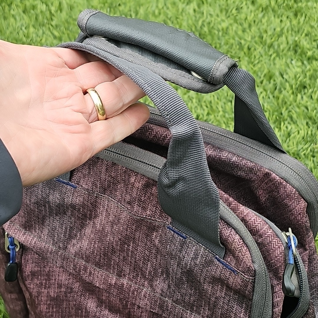 High Sierra 22L Grab Handle Backpack Merlot Gray Laptop Bag Pockets Daypack EUC