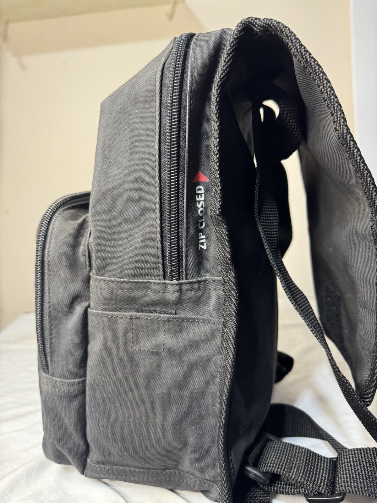 Vintage RARE Sport Tek CD Player Backpack Black