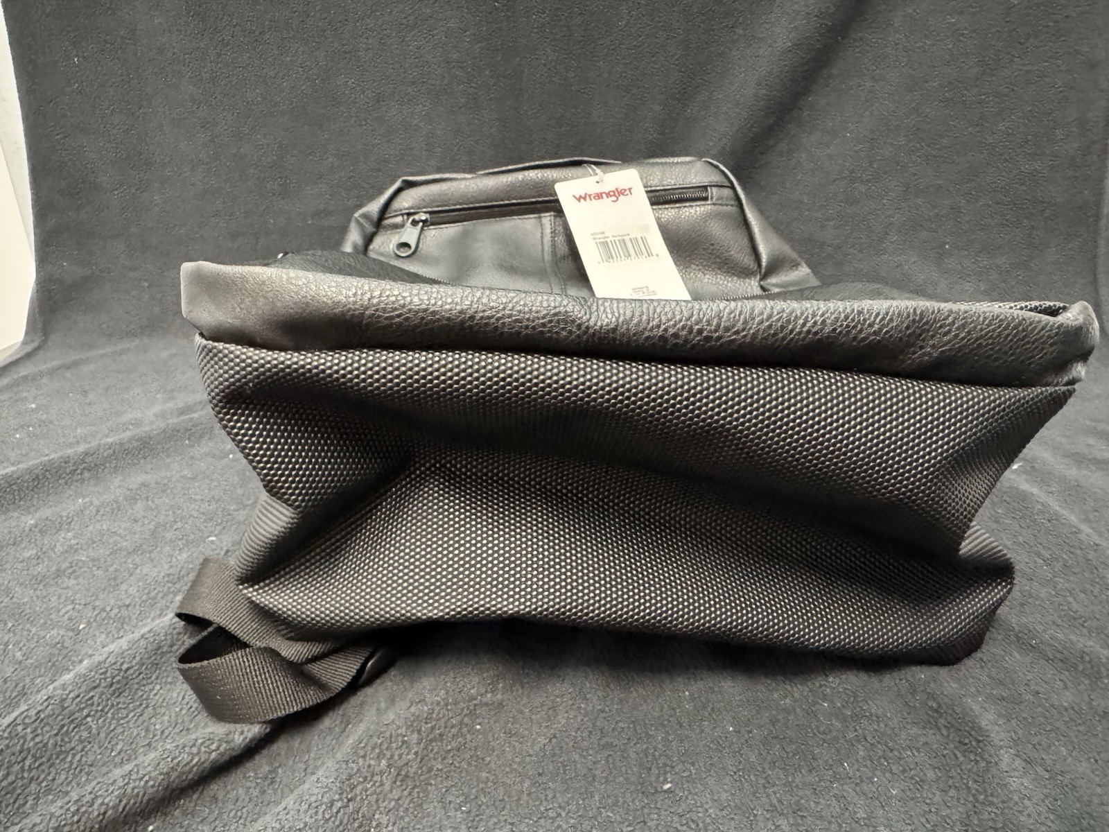 Wrangler Black Backpack NEW NWT 17″ Zippers WR-BP15915AQ