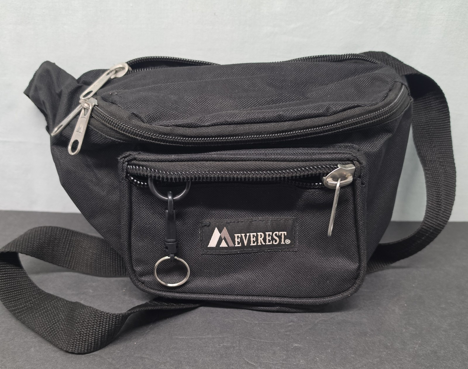 Everest Black Zippered Fanny Pack Waist Bag Unisex