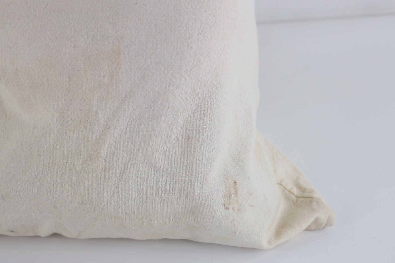 Vintage 70s Distressed Ashland College University Canvas Cinch Top Bag Cream USA