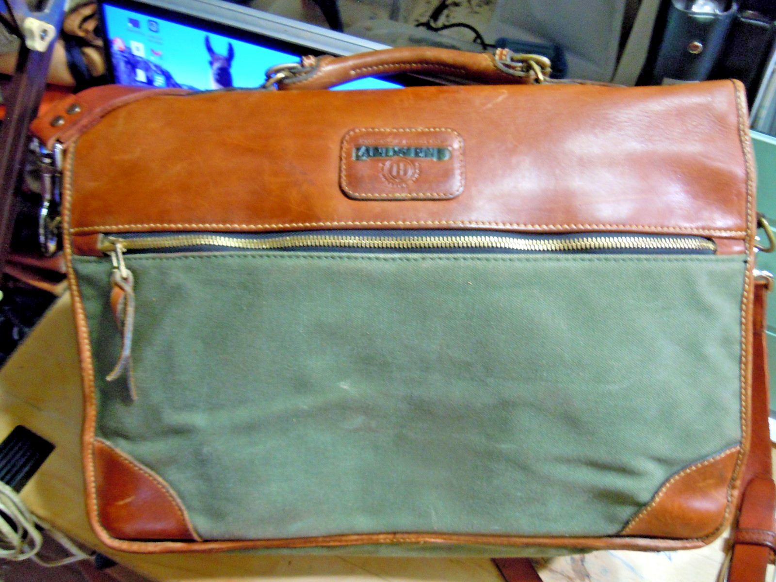 Vintage Land’s END Battenkill Leather Canvas Laptop messenger classic bag