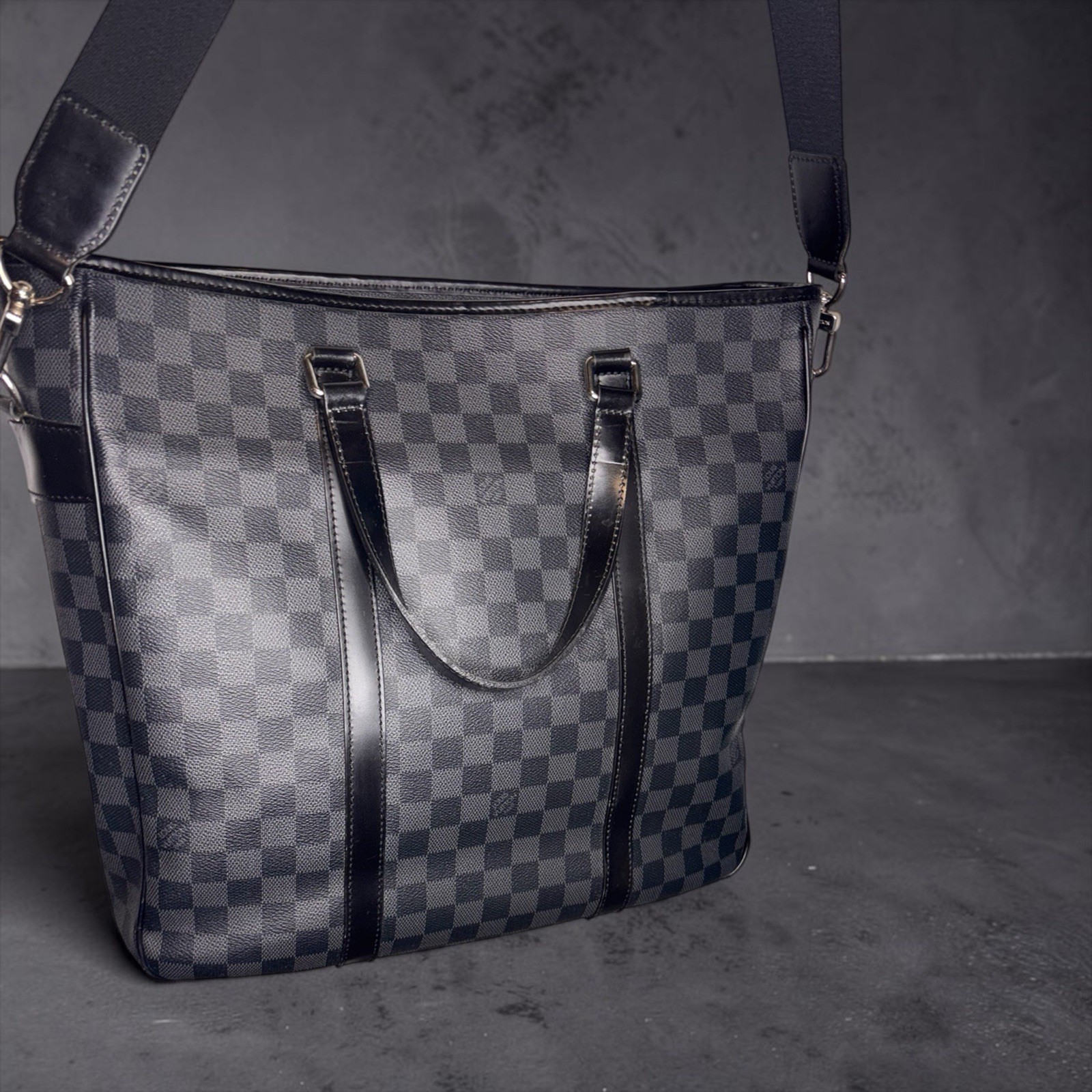 Louis Vuitton Tadao Tote PM Black Leather Damier Graphite