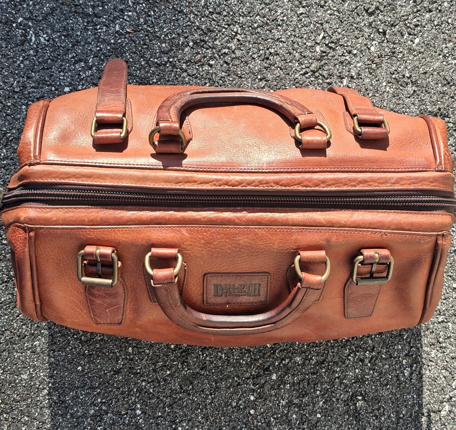 Duluth Trading Heavy Leather Doctor Bag Weekender Gladstone Briefcase Traveler