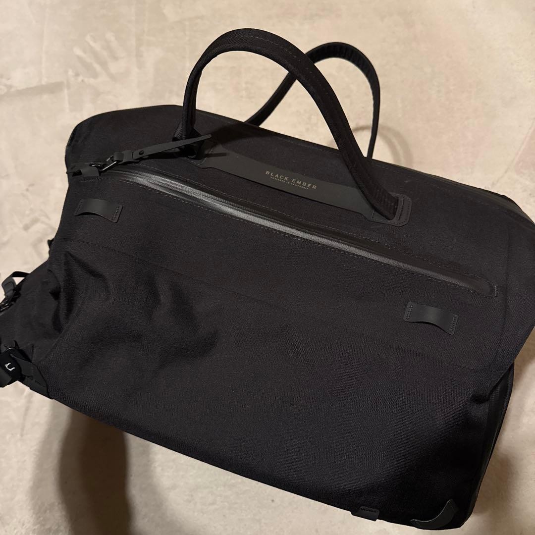 BLACK EMBER DEX45 Duffel Bag Black Water-Resistant Foldable Backpack Reversible