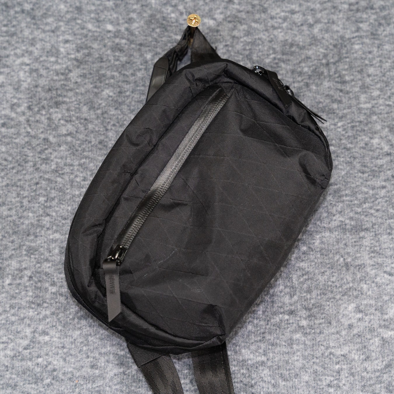 ALPAKA Go Sling Nano X-Pac VX21 Black 1.6L Compact EDC Crossbody Sling Bag