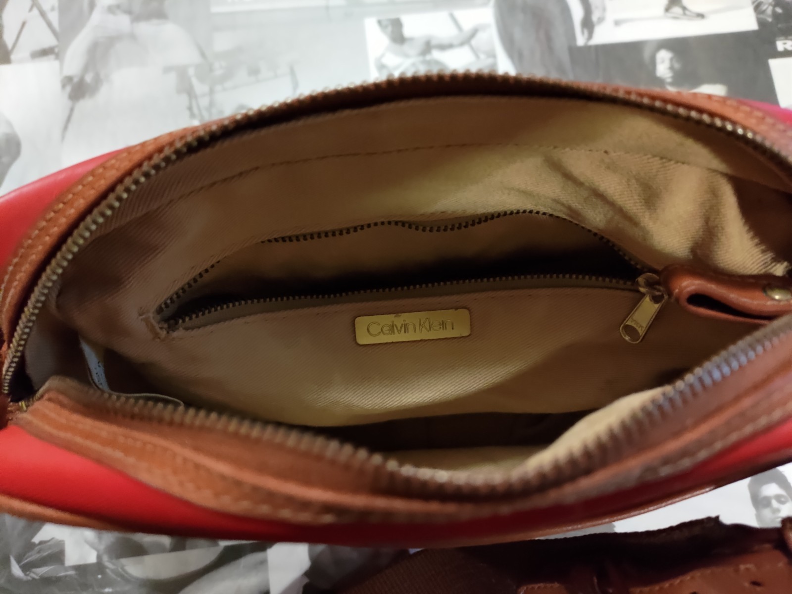 CALVIN KLEIN LEATHER PURSE MESSENGER CROSSBODY SHOULDER BAG. RED. VINTAGE 🌈 GAY