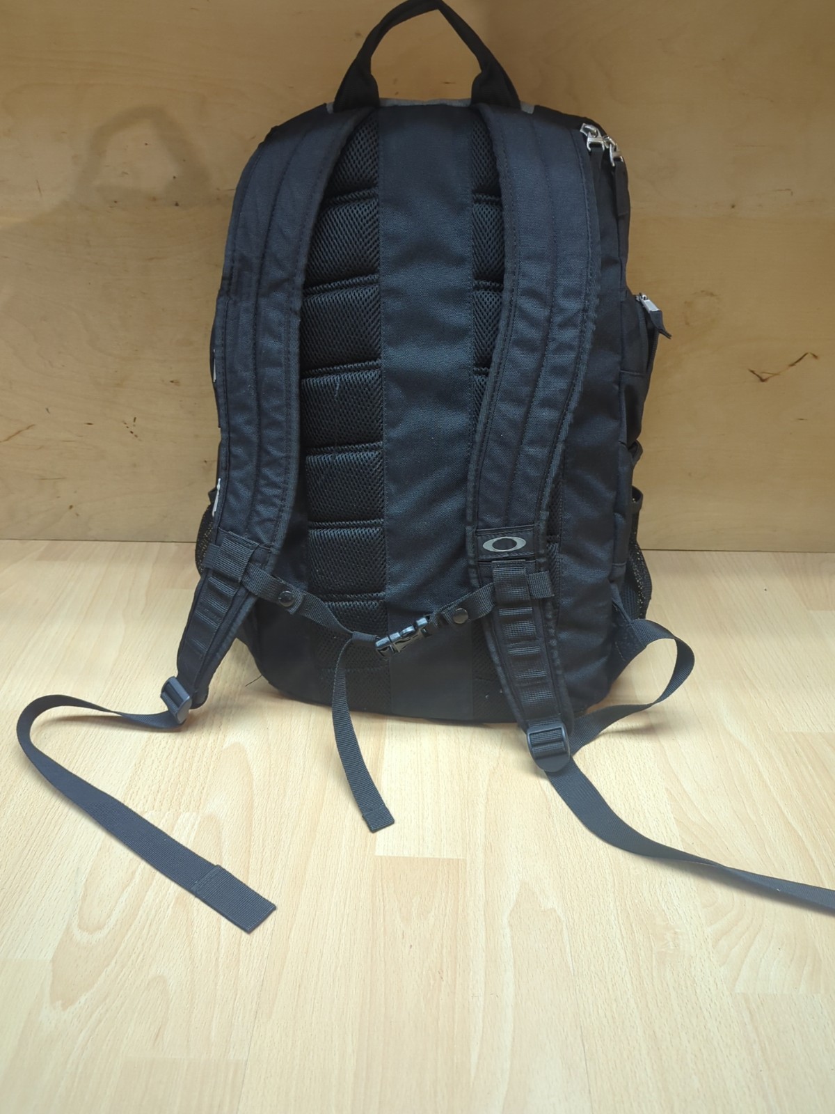 Oakley Backpack Tactical Field Gear Black Gray