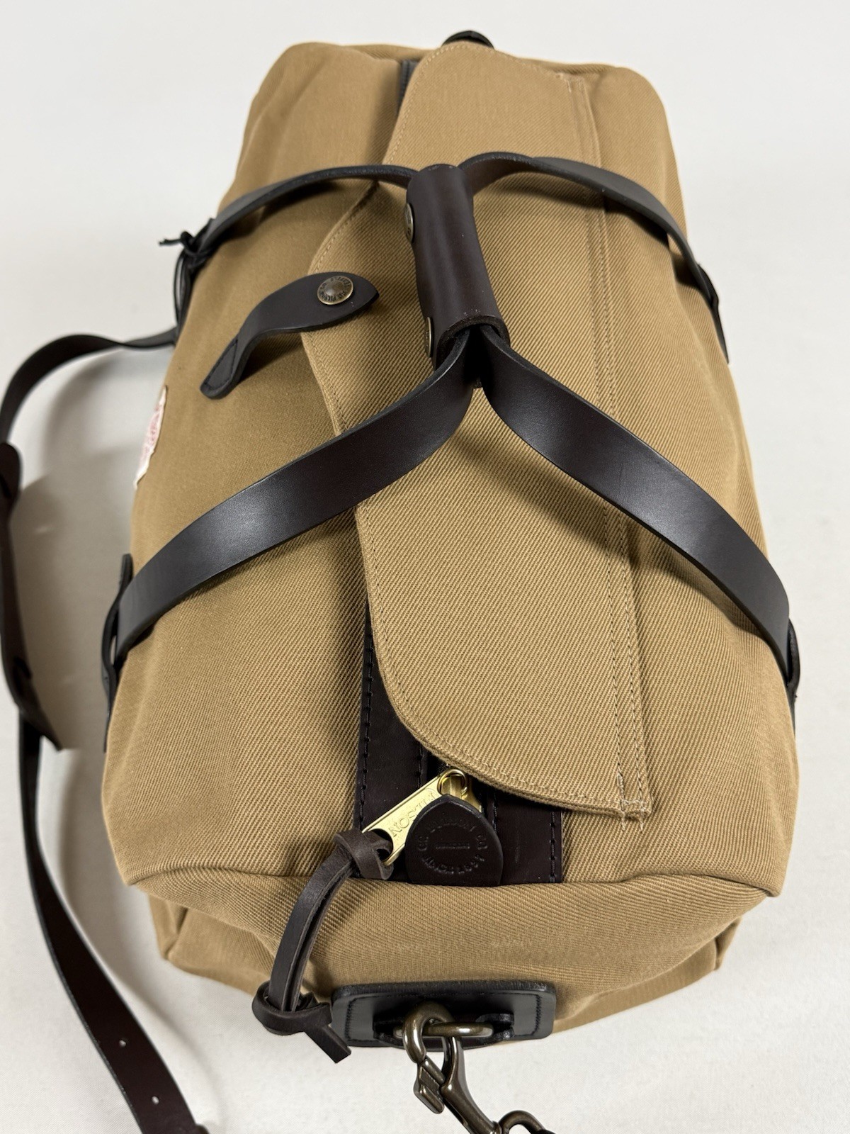 FILSON SMALL RUGGED TWILL DUFFLE BAG TAN NWT
