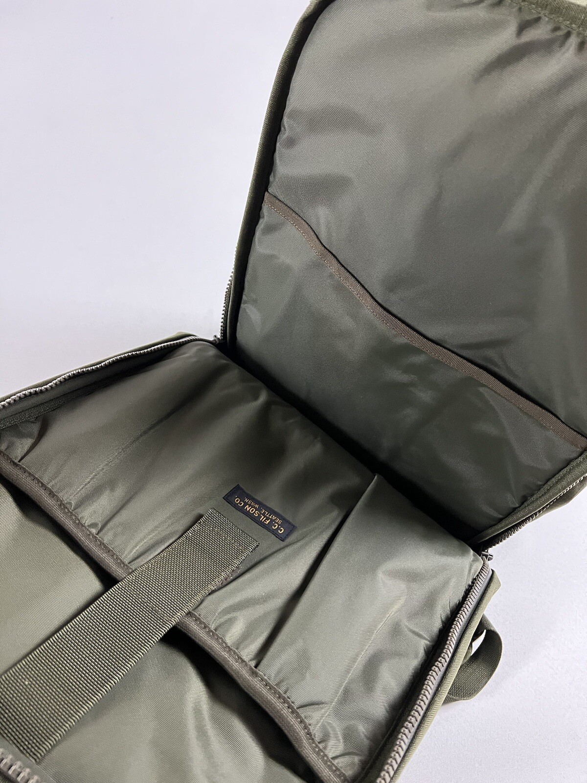 FILSON RIPSTOP NYLON BACKPACK SURPLUS GREEN ONE SIZE NWT SOLD OUT