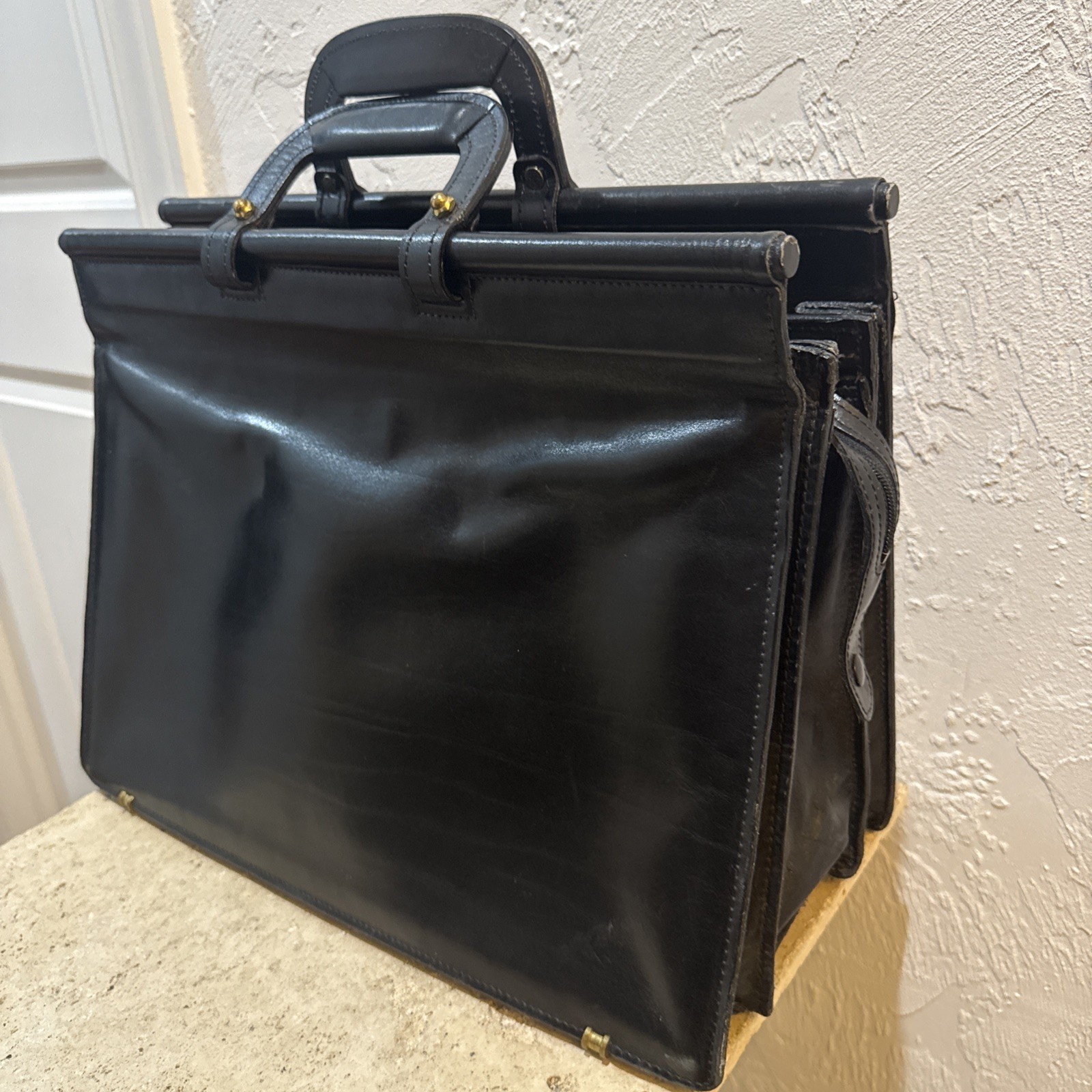 Vintage Schlesinger Black USA Leather Briefcase Business Work