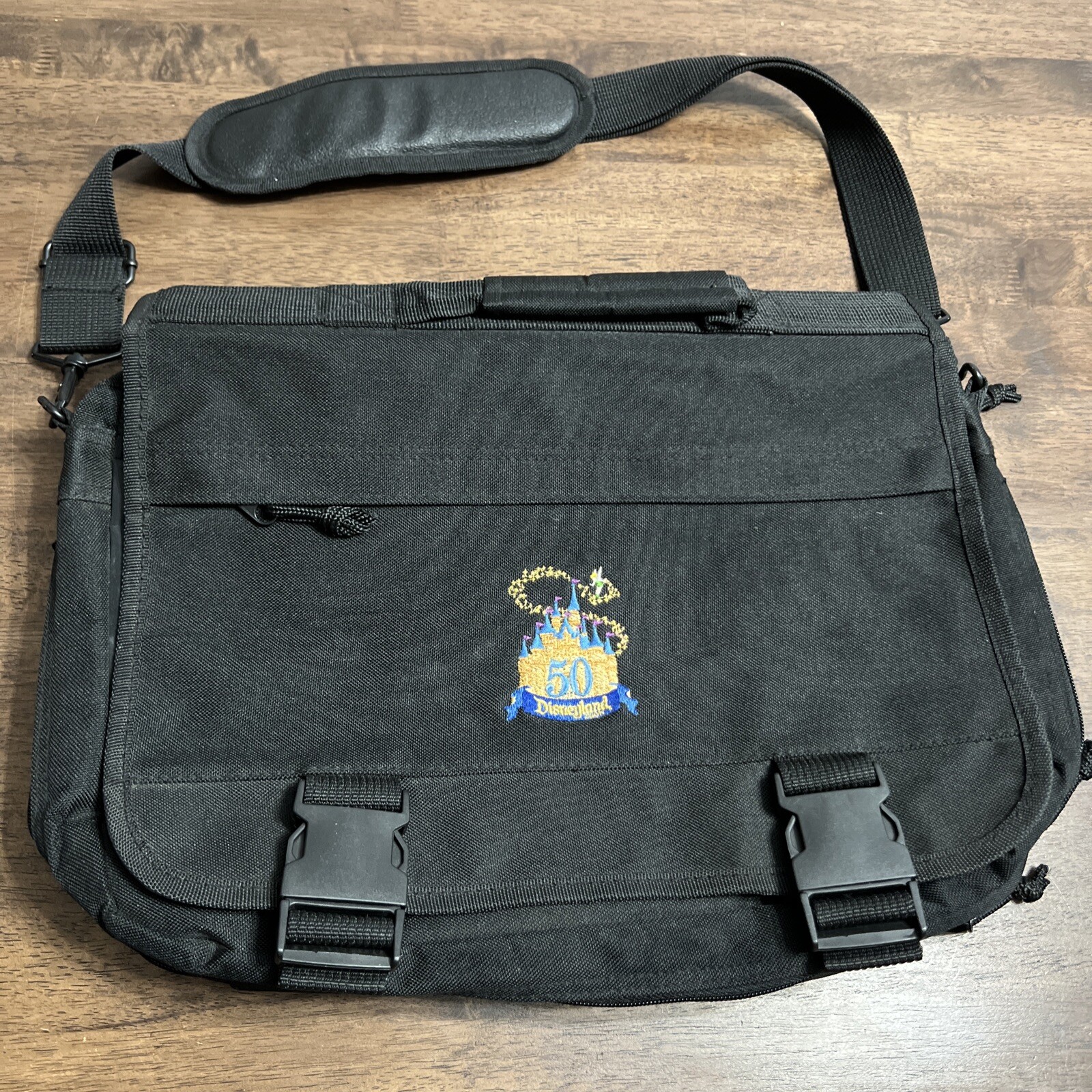 Disneyland Disney 50 Gemline Messenger Bag Laptop Shoulder Strap Black 6520 50th
