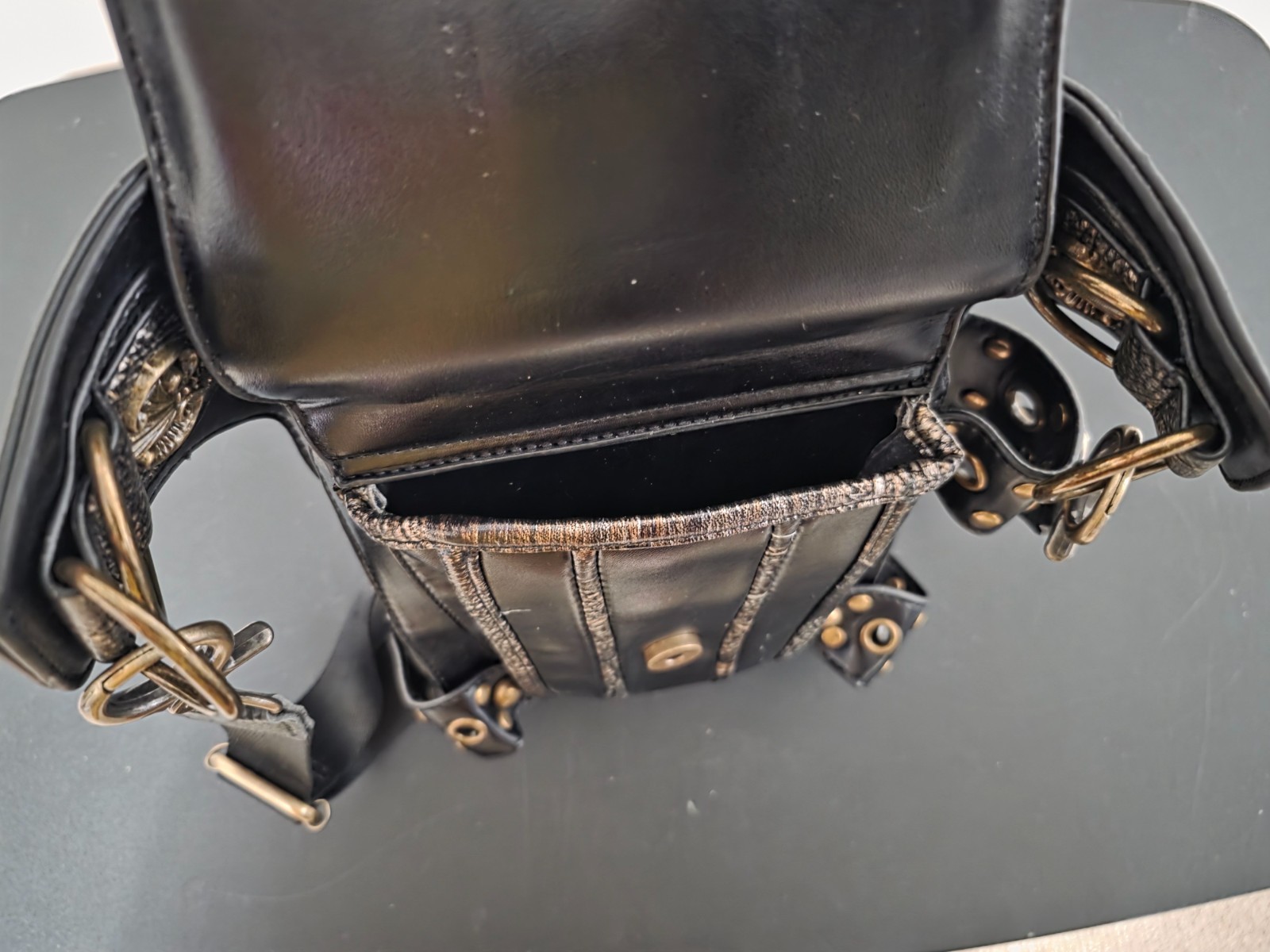 Men Women Waist Bag Faux Leather Gothic Steampunk Biker Cosplay Mimic