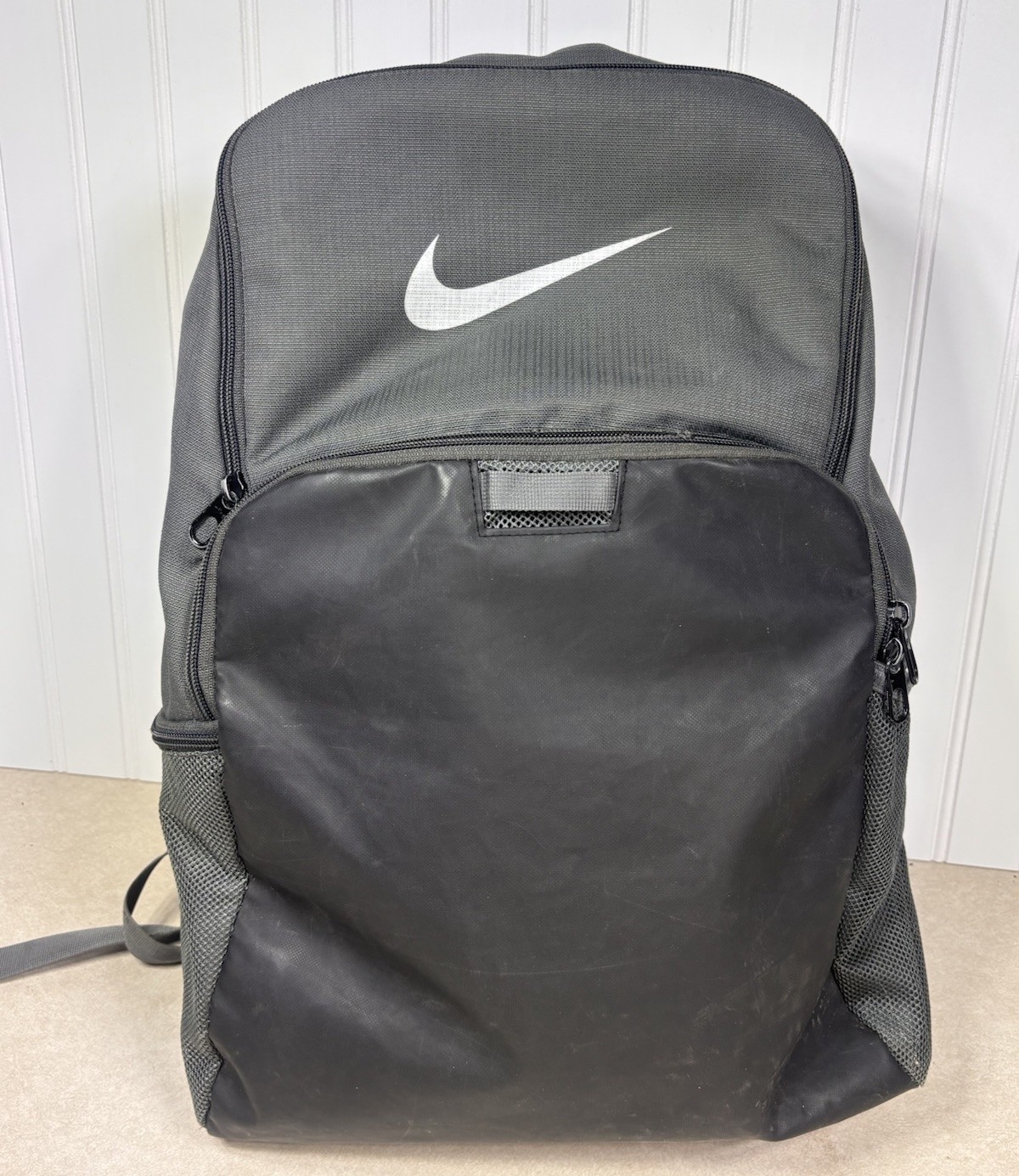 Nike Brasilia 9.5 Training Backpack Grey Book Sports Overnight Swoosh Bag