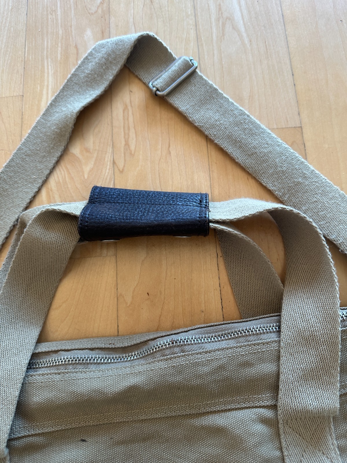 J.Crew Large Canvas and Leather Duffle. Sturdy. Very Good Condition