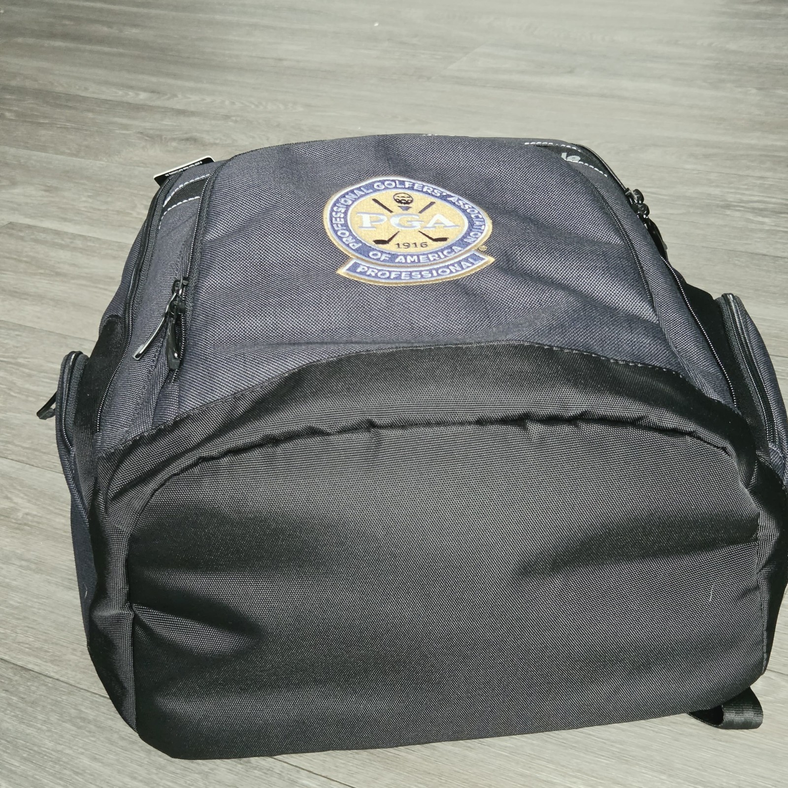 TaylorMade TM18 Staff Pro Performance Backpack / Laptop Slot Black Padded