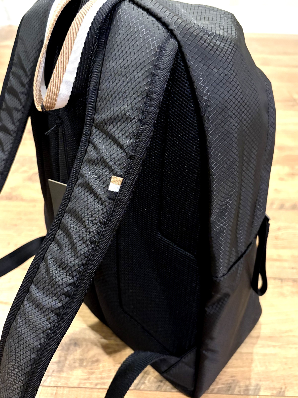 Hugo BOSS Pixel Backpack Black Ripstop Laptop Sleeve 17″ NWT Designer Urban Bag