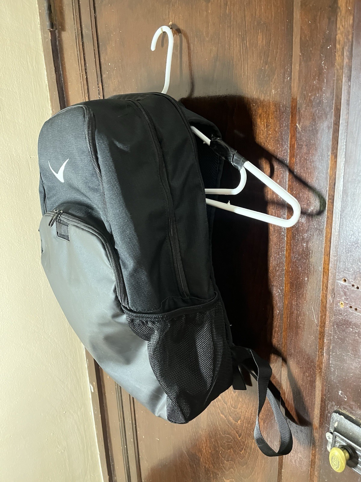 Nike Black Backpack 6 Pocket 18x15x6 RN#56323 CA#05553 School Sports Gym