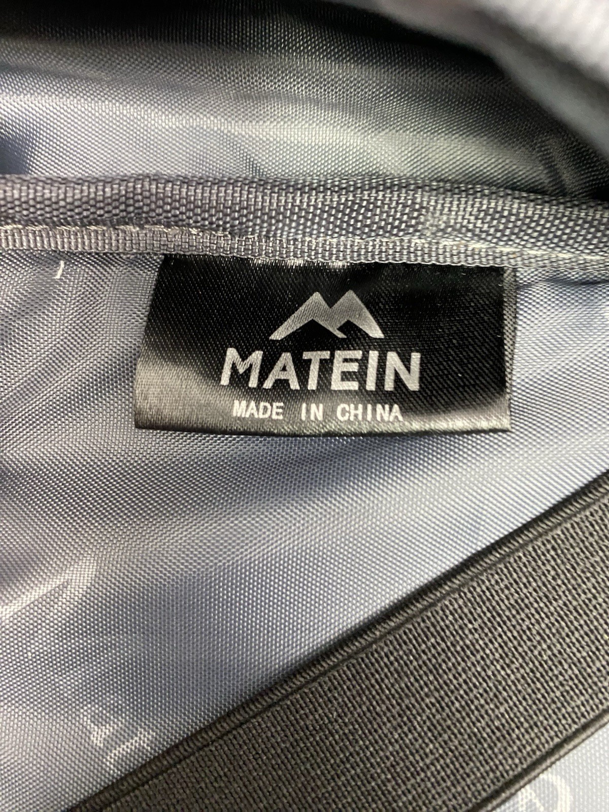 MATEIN Carry-On Convertible Weekender Laptop Backpack Black Size X-Large 40L
