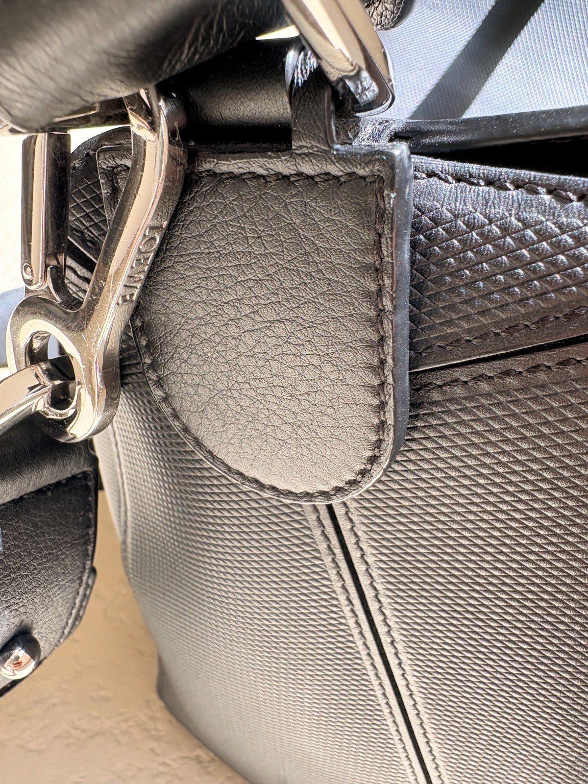 Loewe Puzzle Large Men’s Black leather bag