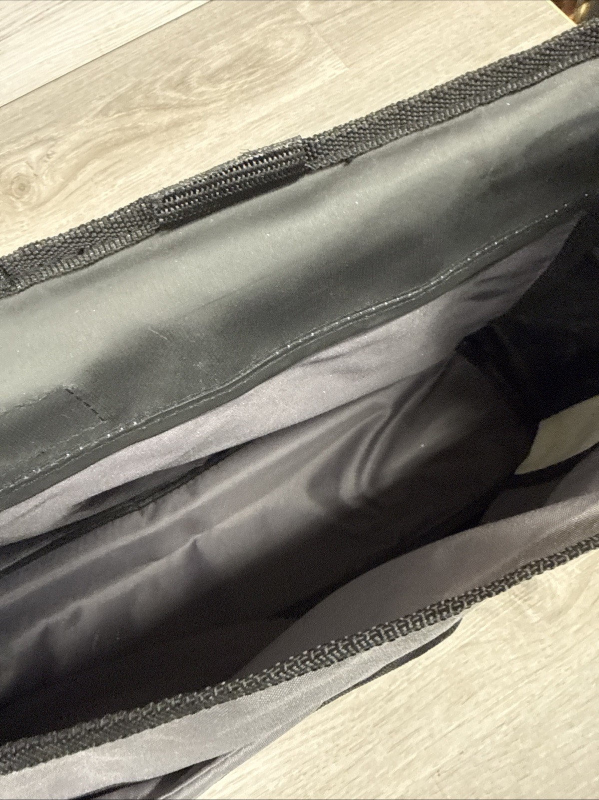 Rare Starbucks Coffee Promo Messenger/Laptop Bag Leed’s 7600-25BK- Black