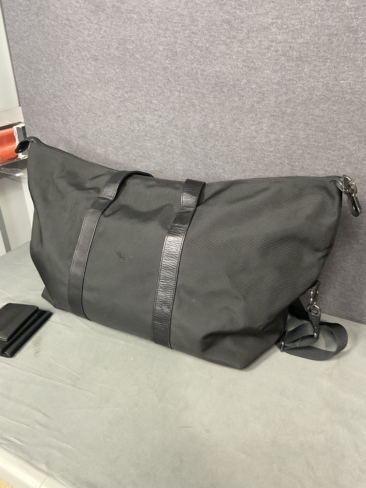 TUMI Alpha 22152D4 Black Ballistic Nylon Duffle Bag & 3 Purses Set Bundle