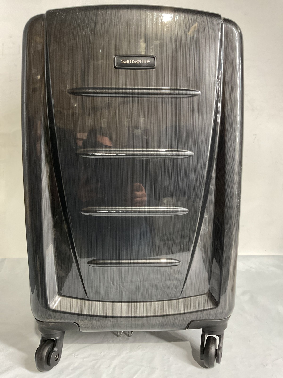 Samsonite Winfield 2 Hardside Luggage Charcoal Carry On 20 Inch U12