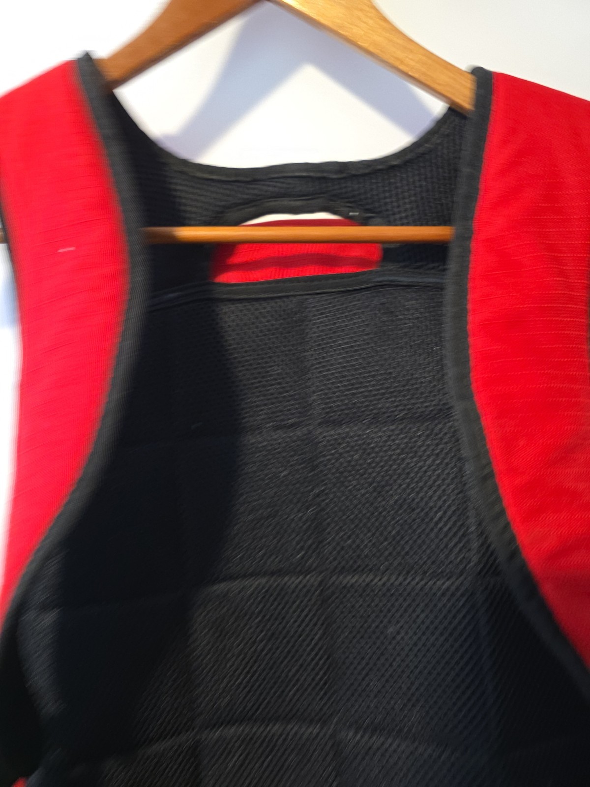 Nike Brasilia backpack Padded Straps & Adjustable, 4- Pockets Black & Red