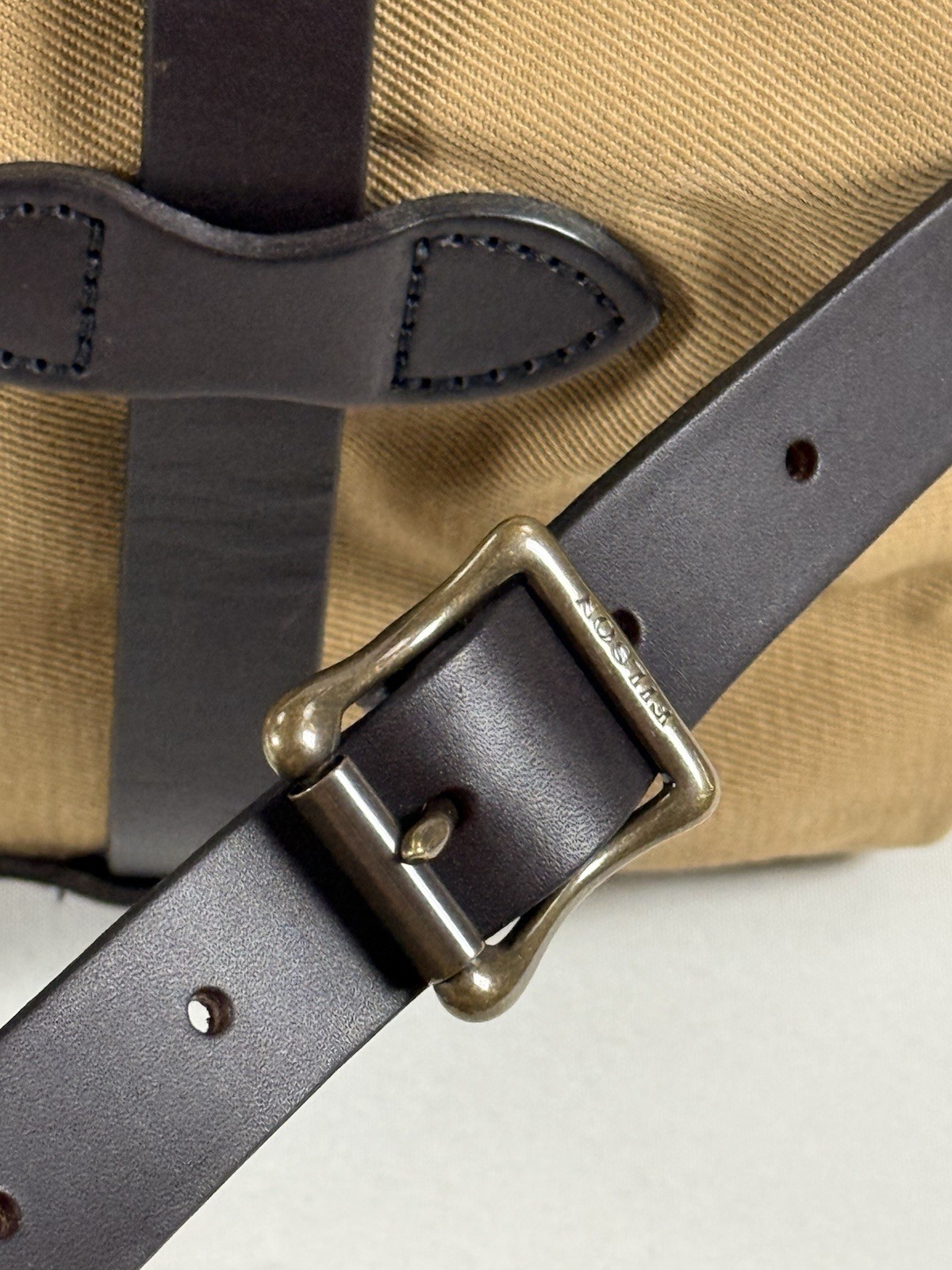 FILSON SMALL RUGGED TWILL DUFFLE BAG TAN NWT