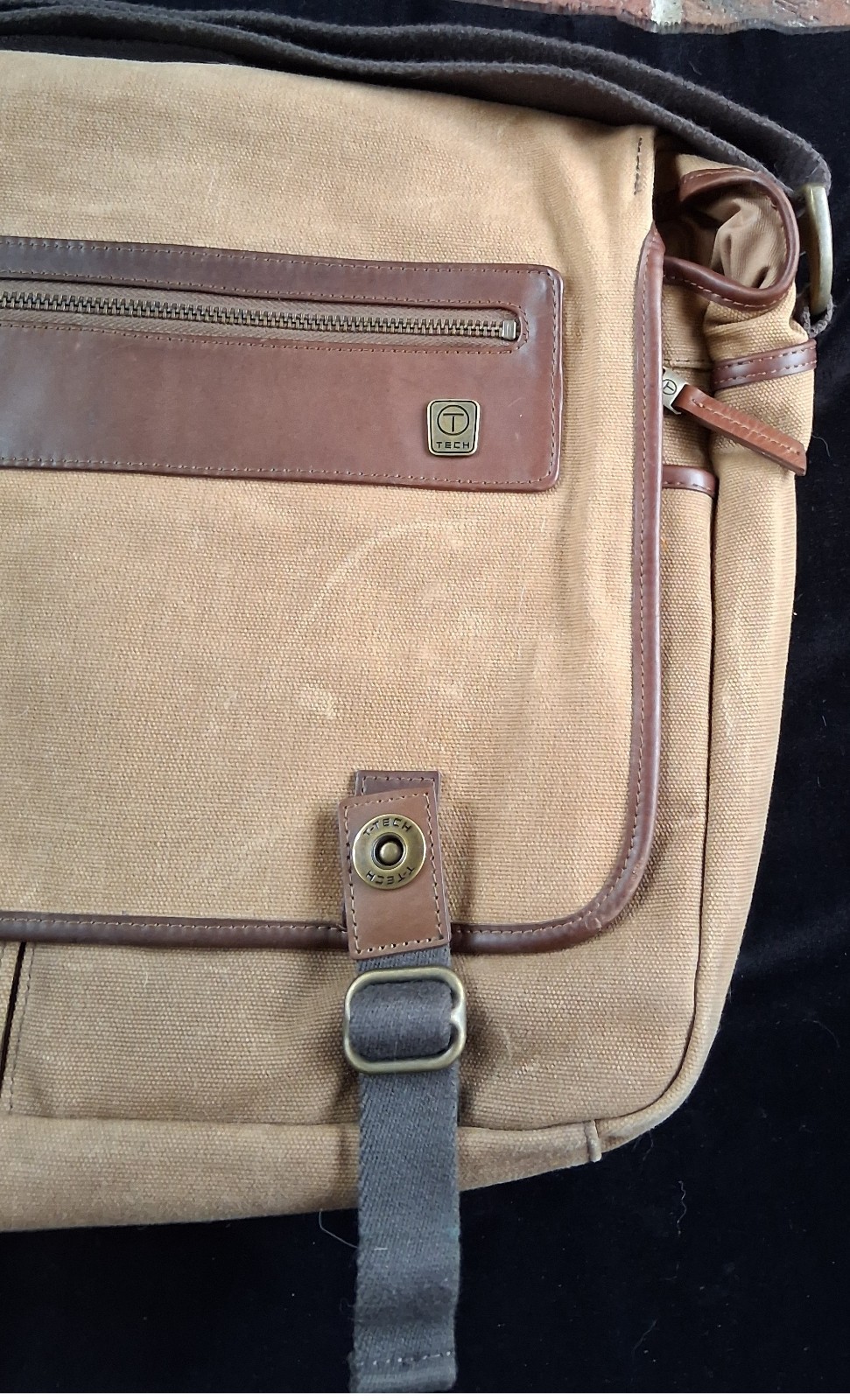 RARE Tumi T-Tech Canvas Shoulder Messenger Bag Laptop Portfolio Tan Brown