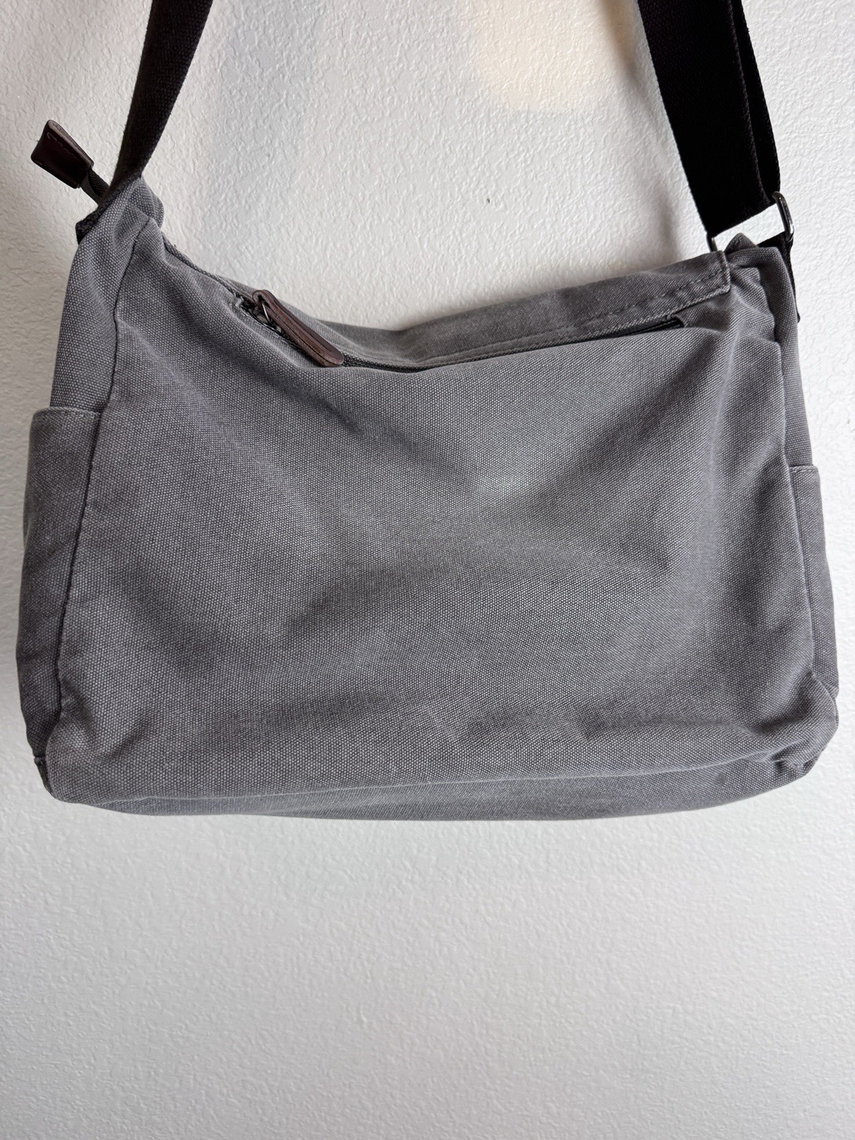 Vintage Sturdy Brown Heavy Canvas & Leather Messenger Bag-No Brand