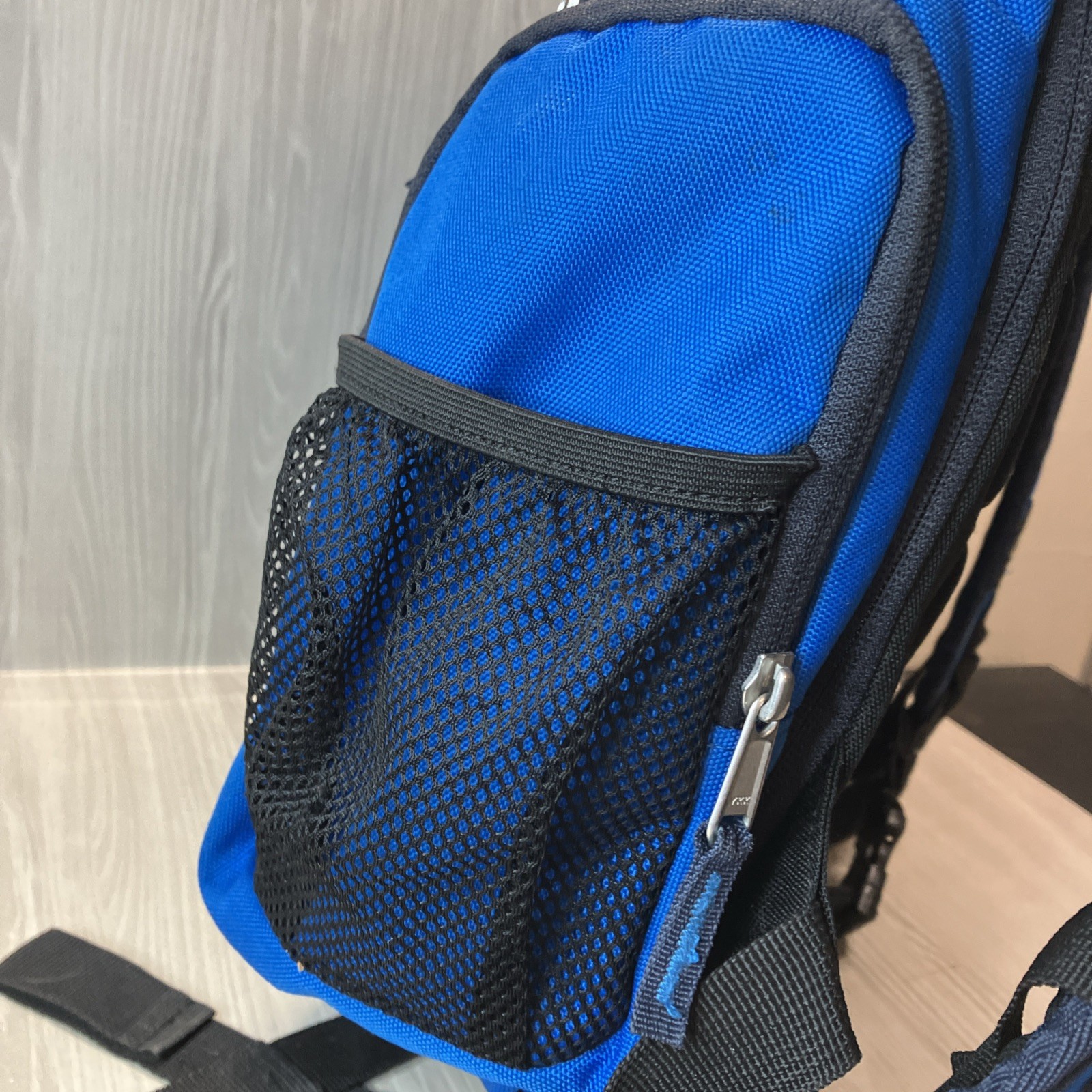 Oakley Y2K Backpack FA15 Large Cushion Pocket Laptop 19x14x6 USA Blue NICE!