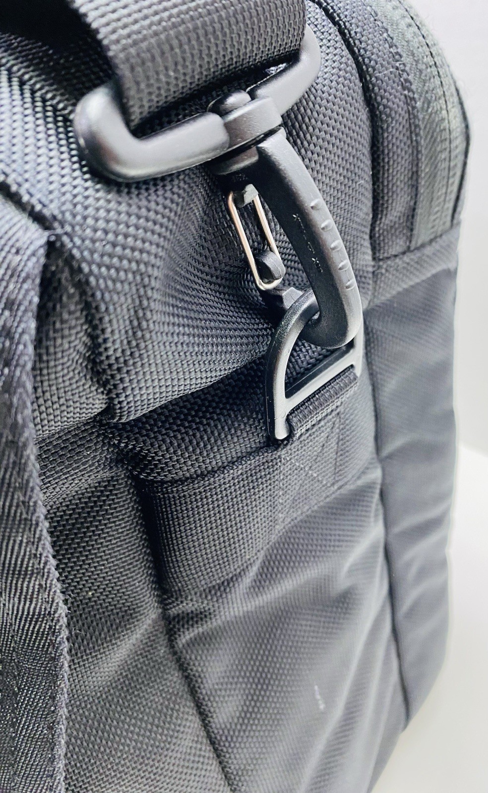 Timbuk2 Black Medium 3 In 1 Messenger Backpack Convertible Laptop Commute Bag