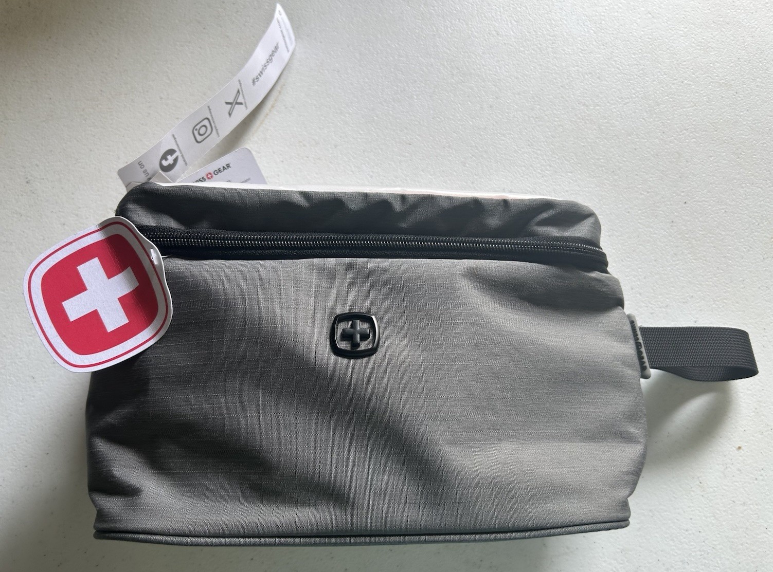 Swiss Gear Dopp Kit Toiletry Bag NWT