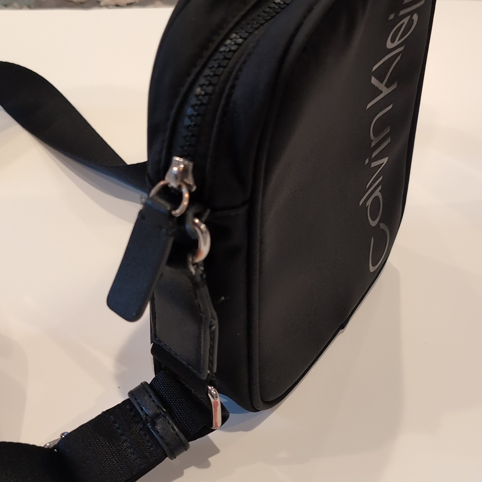 Calvin Klein Crossbody Unisex