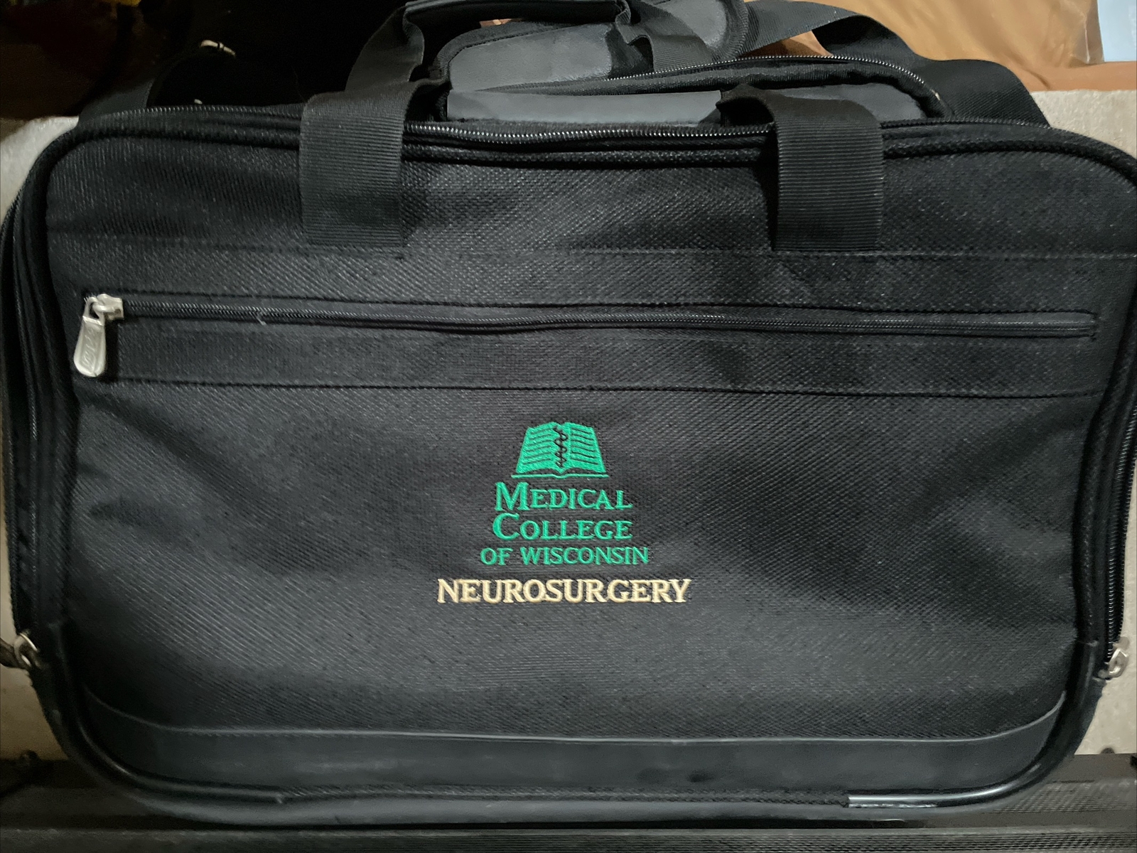 Froedtert & The Medical College Neurosciences Bag Boy Briefcase Bag