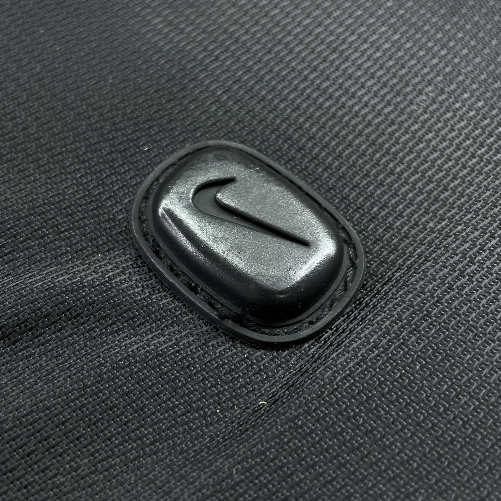 Nike Golf Black Gray Gym Duffle Bag Hard Bottom Shoe Pouch 21” x 12.5” x 11” GUC