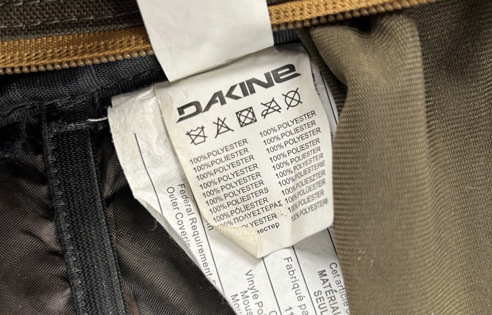 Dakine Windells Mission 25L Snowboard Backpack Mt. Hood READ