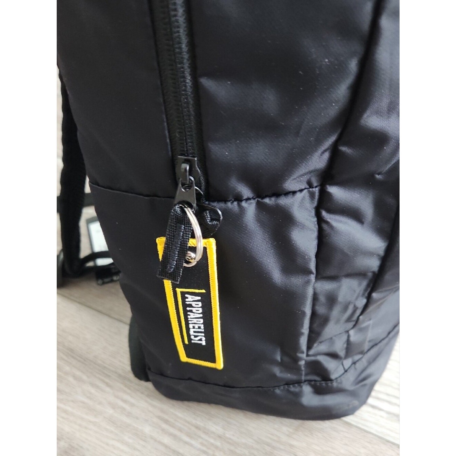 Oakley NWT Black Apparelist Backpack with Front Pocket